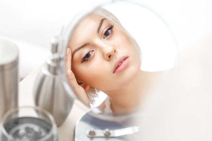 10 MINUTE OFFICE TO PARTY MAKEUP LOOK.