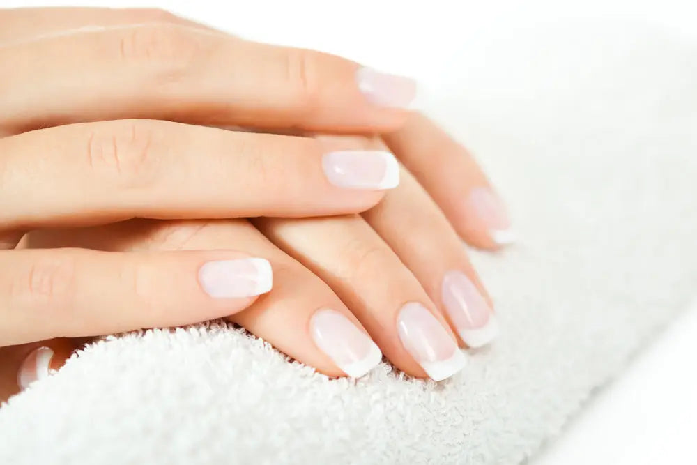 How to apply gel nail polish - Gel nail polish Canada