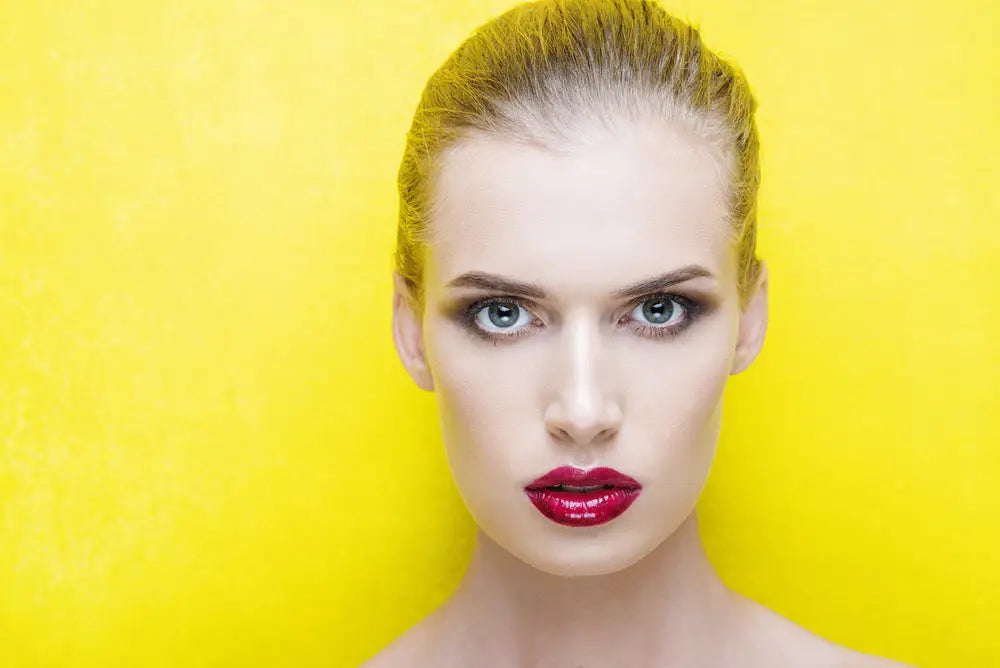 HOW TO CREATE A FLAWLESS RED LIP