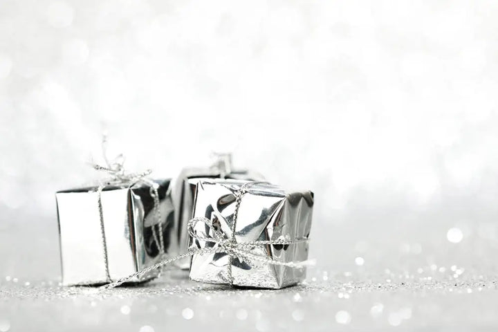 SMALL GIFTS & STOCKING FILLERS.