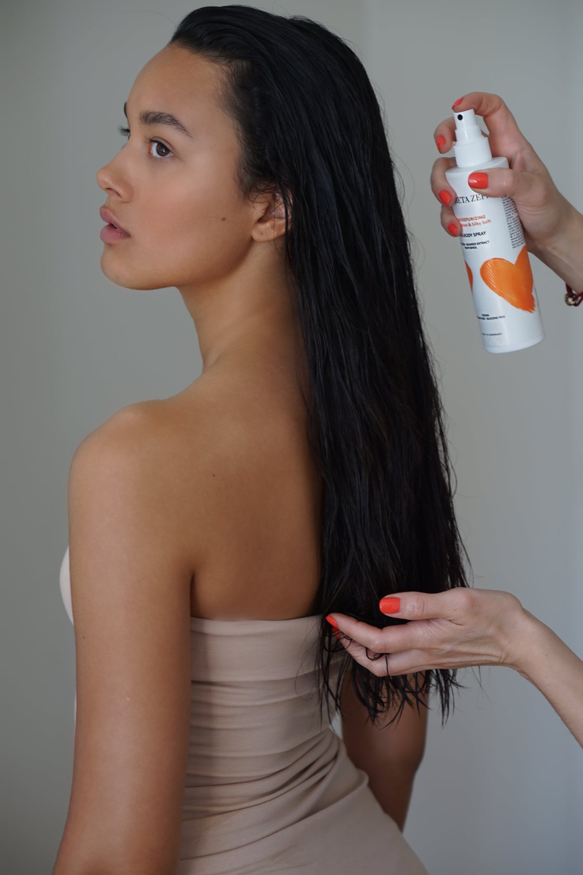 Elizabeta Zefi Multi-Moisturizing Hair & Body Spray 250ml - lifestyle
