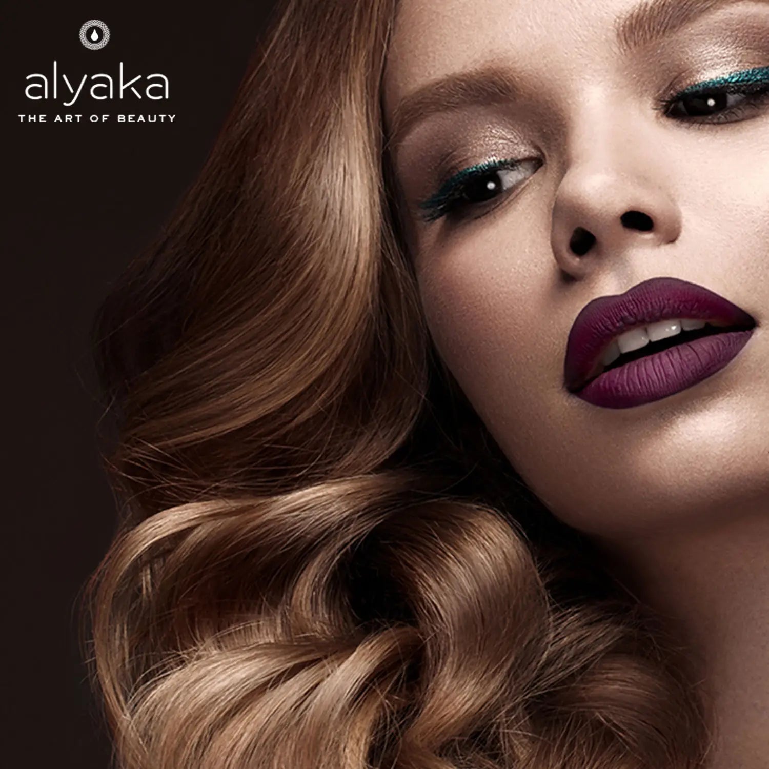 Gothic Lipstick 2023 Makeup Trends