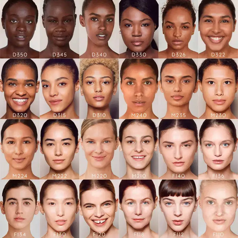 Kjaer Weis Invisible Touch Liquid Foundation