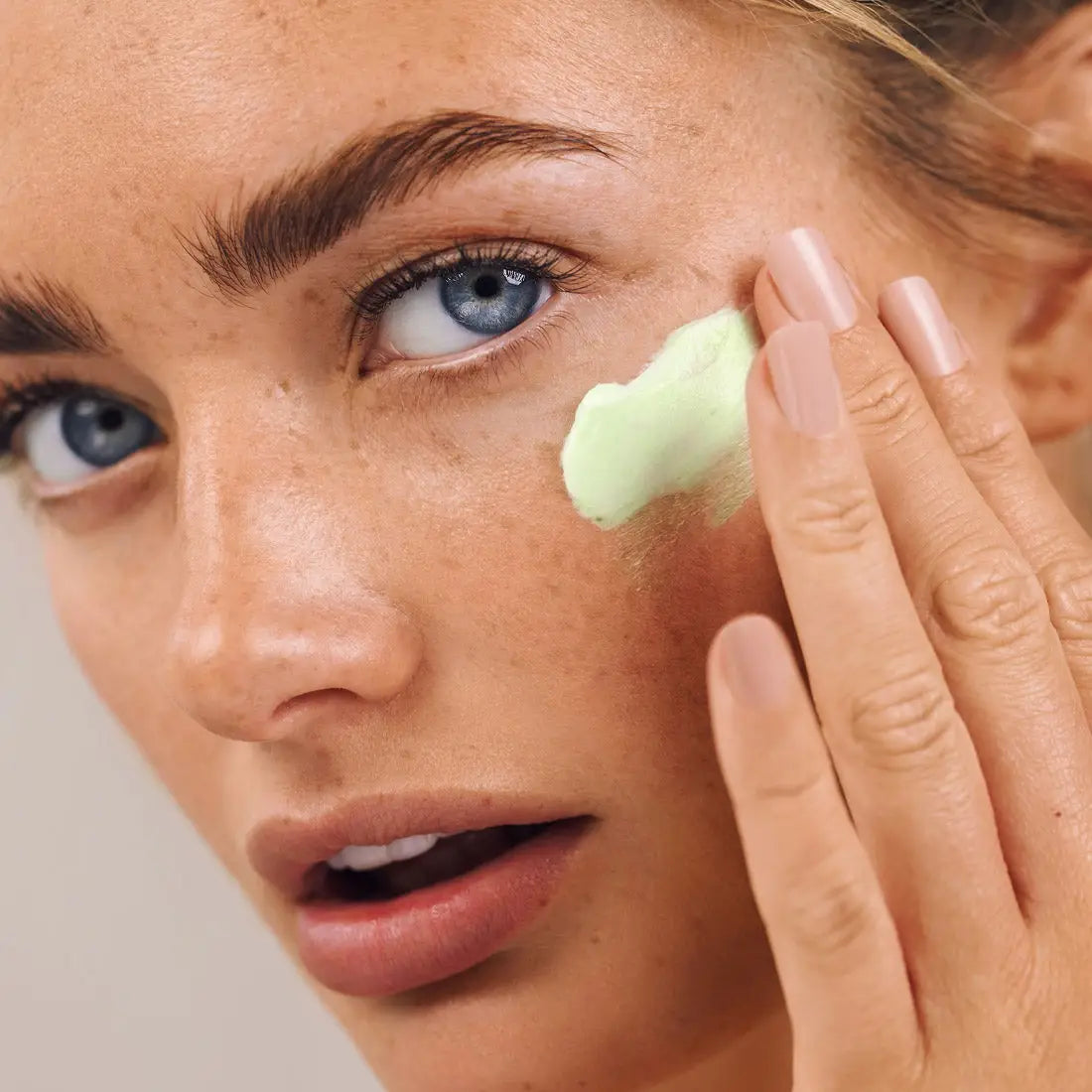 Odacite Green Smoothie Cucumber + Apple Quenching Cream 50ml